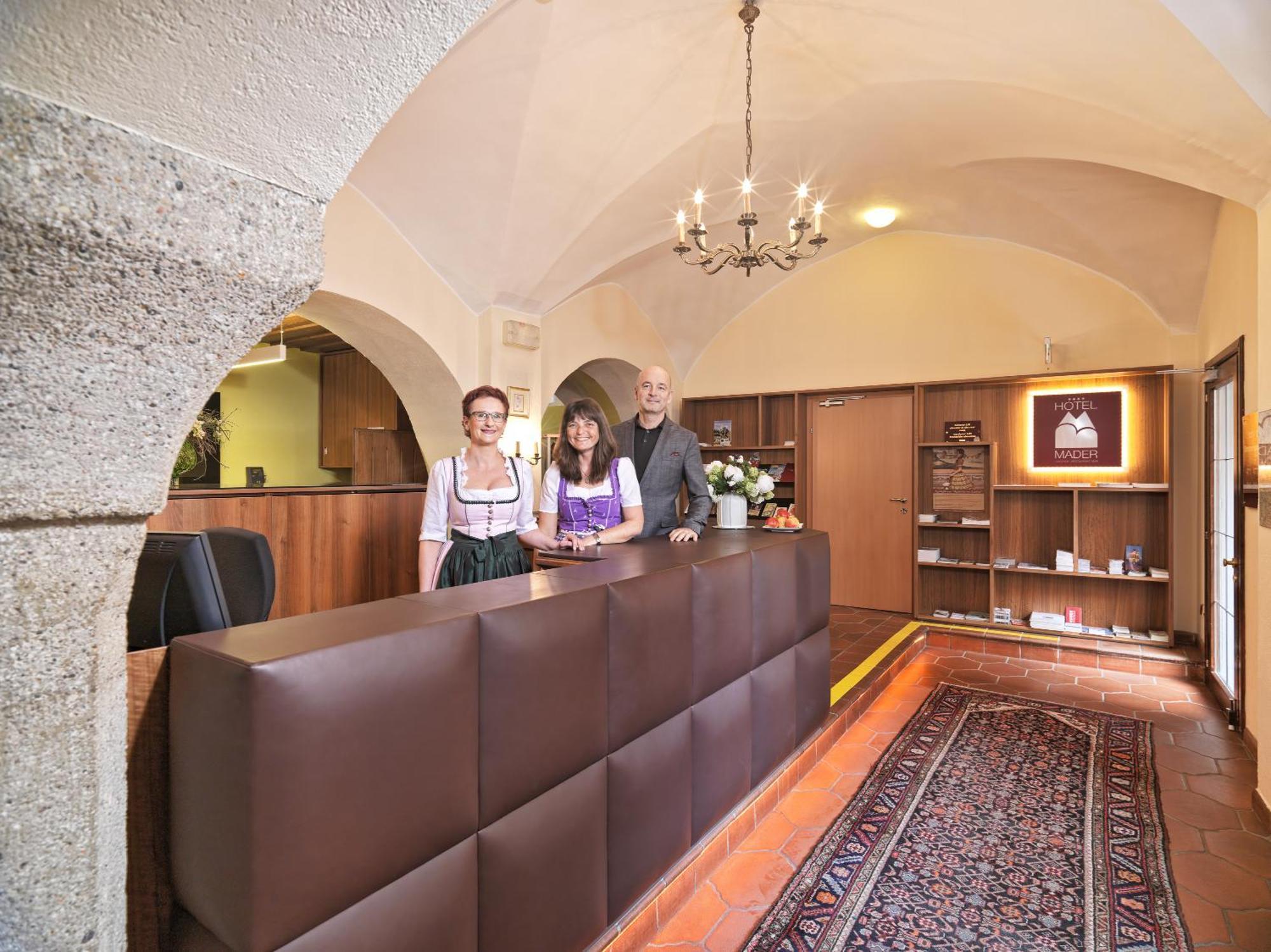 Landhotel Mader Steyr Exterior foto